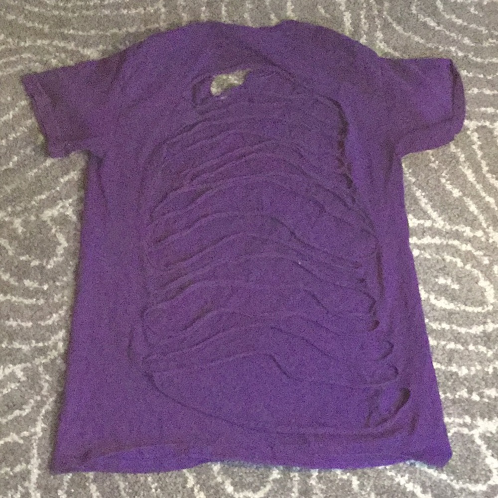 T-shirt - Picture 2 of 2